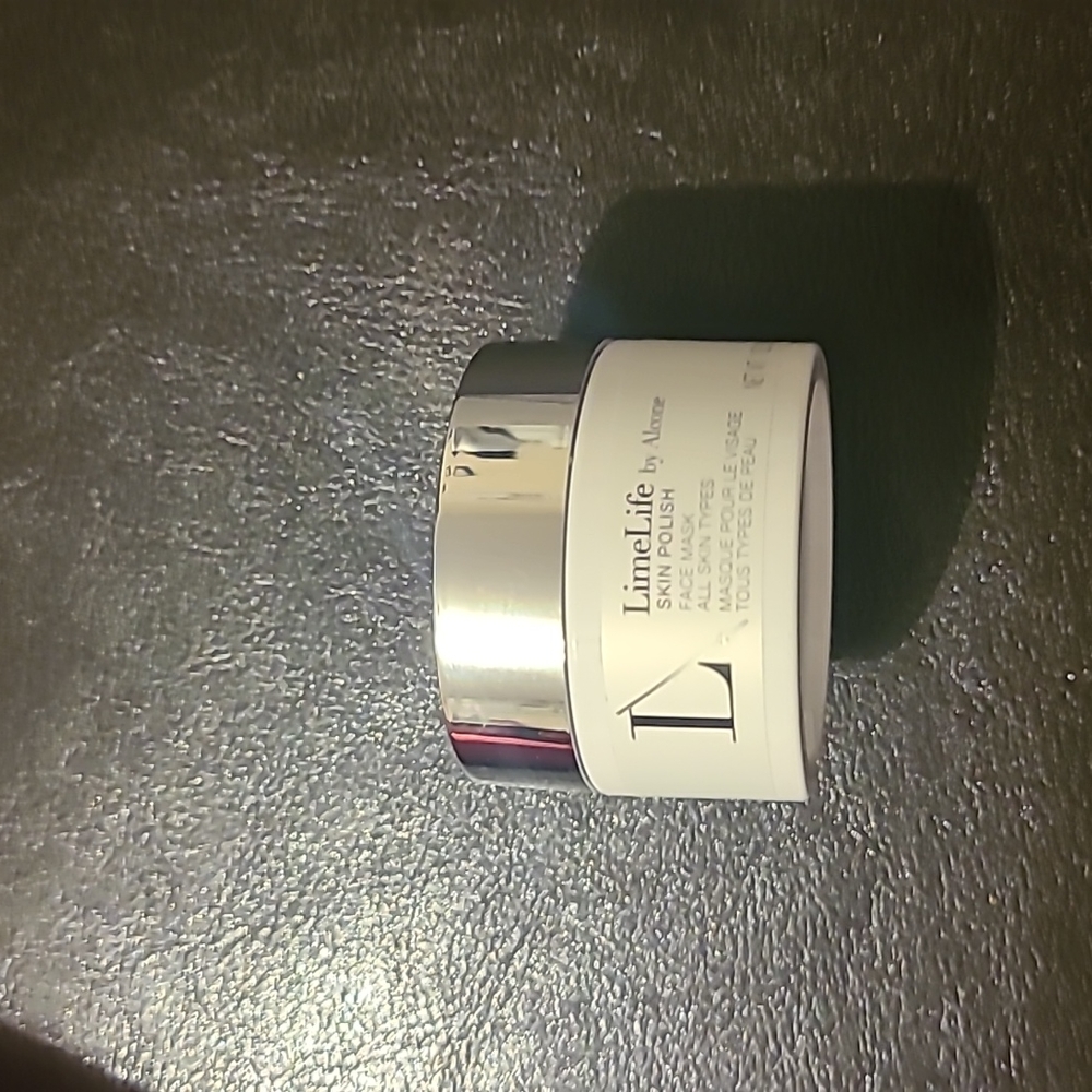 Skin polish
